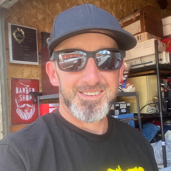 Meet your Posher, S - Picture 1 of 1